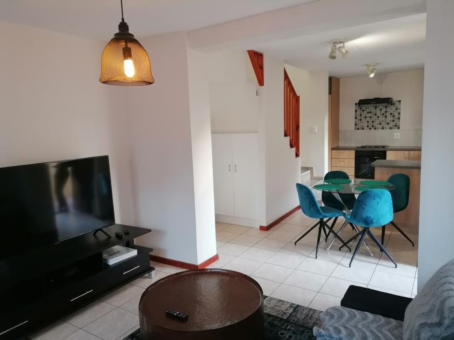 To Let 2 Bedroom Property for Rent in Parklands North Western Cape